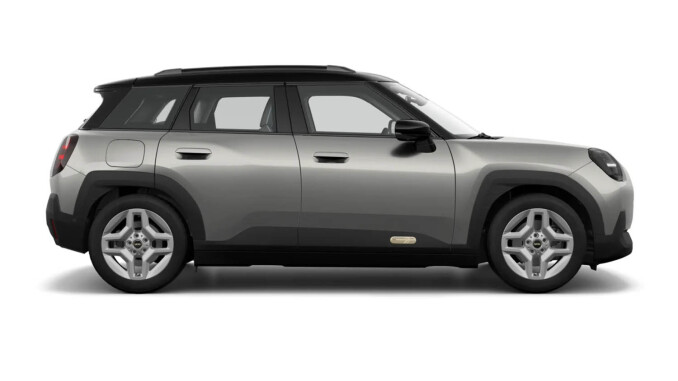 MINI Aceman 135kW E Classic [Level 2] 43kWh 5dr Auto Electric Hatchback - Image 3
